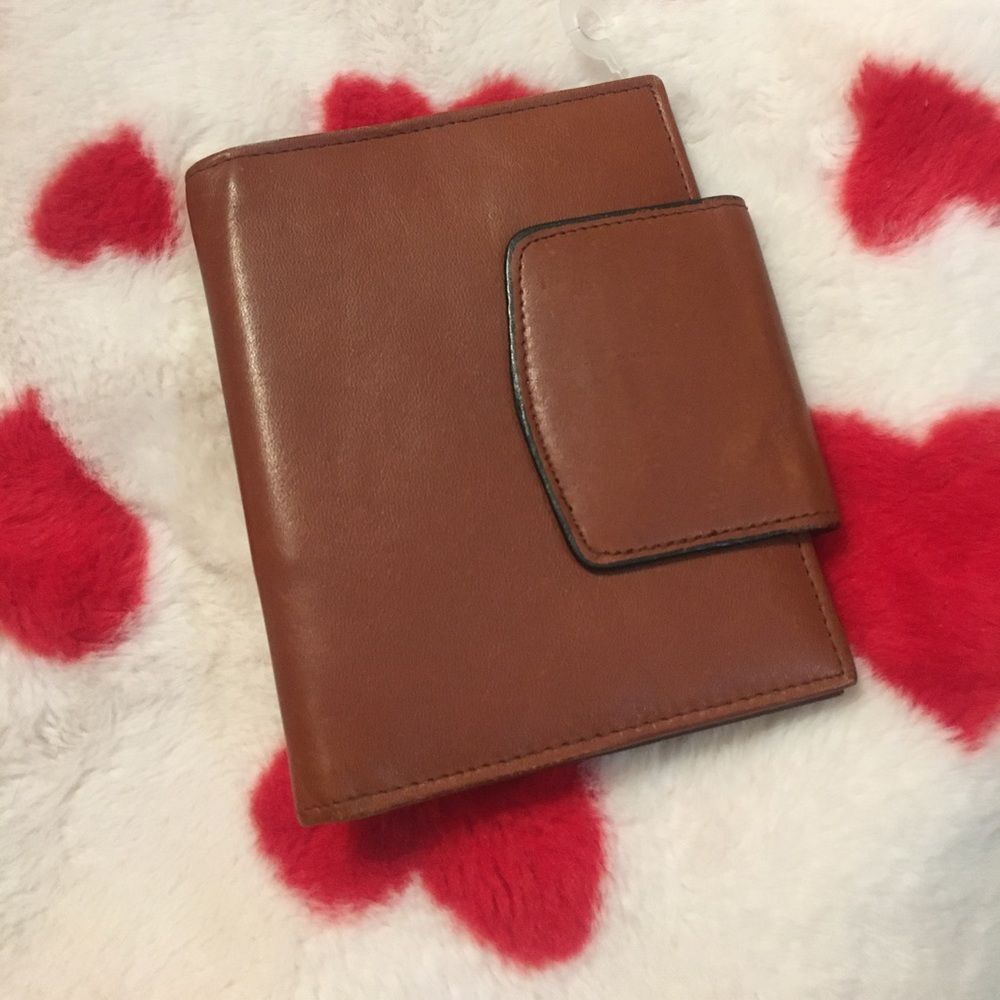 Buxton Leather Burnt Orange Wallet Gold hardware Clasp pouch Cash holder NEW